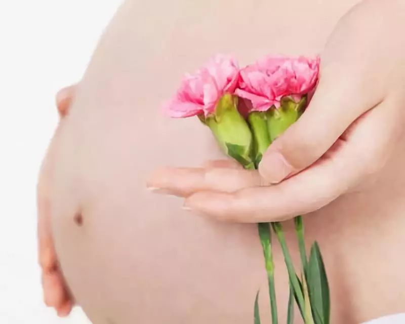 每次怀孕都是7-8周流产,每次怀孕两个月左右就死胎是为啥