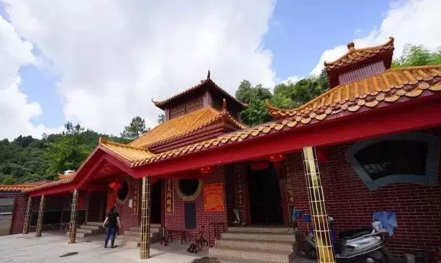 盘点梅西在足球场上,足坛里的梅西视频