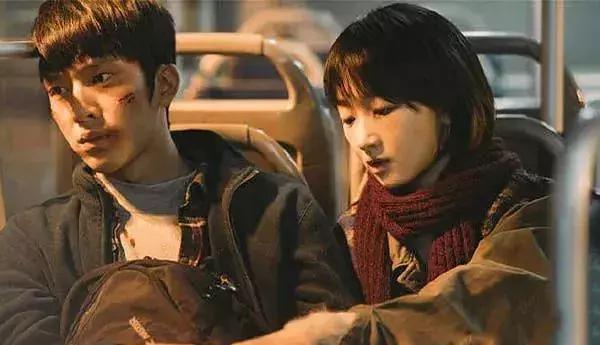 失恋的人听哪首歌就哭了,当年多少人是哭着听完这首歌的