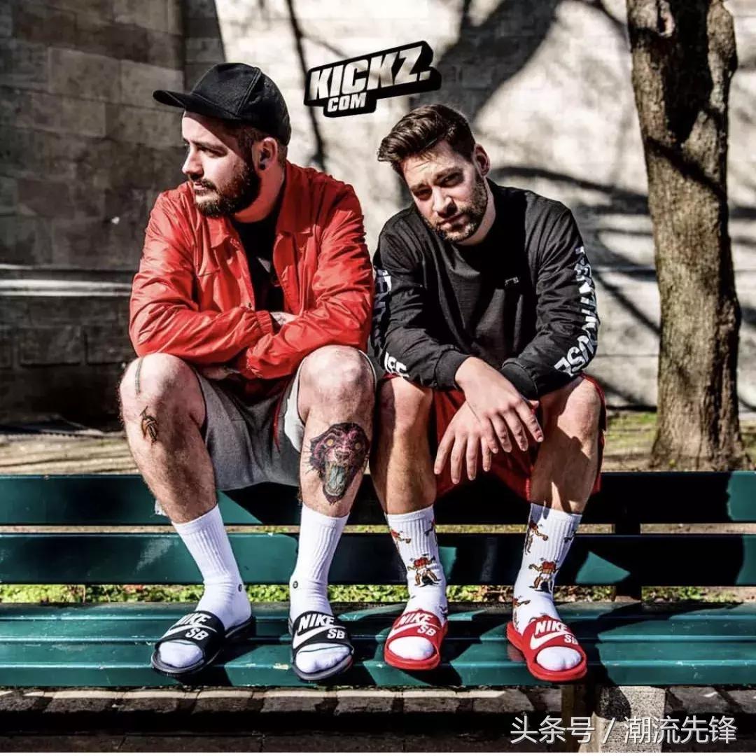 今夏最适合的凉拖,夏天给自己备几件羽绒服