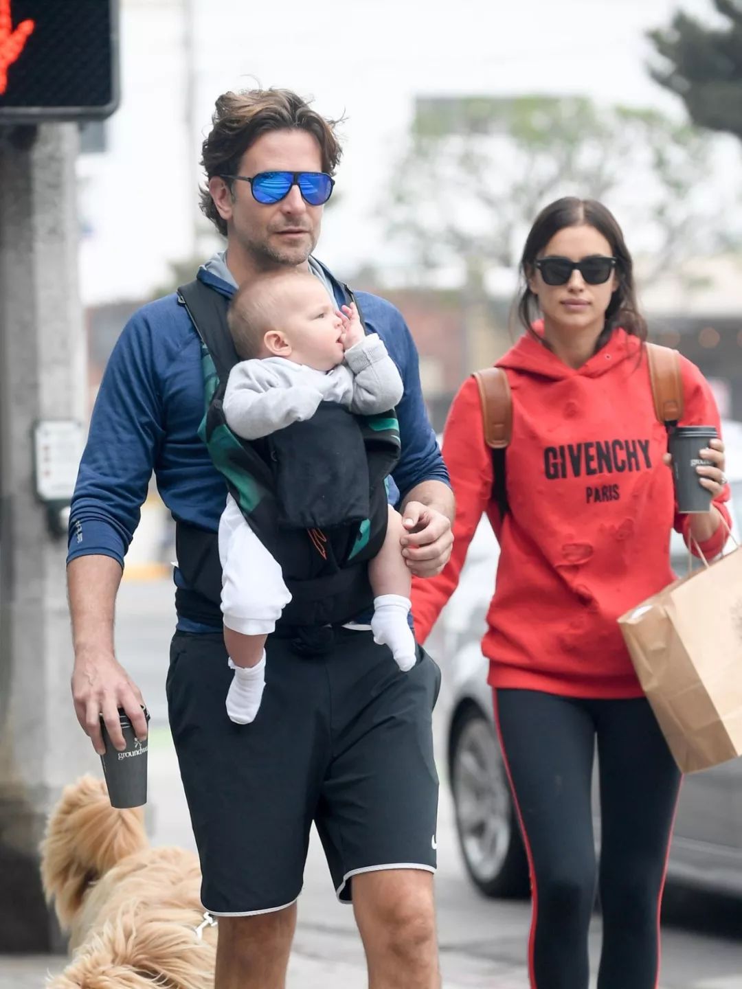 想不到总裁C罗输给了这个男人！其交往5年的超模女友被他拿下了