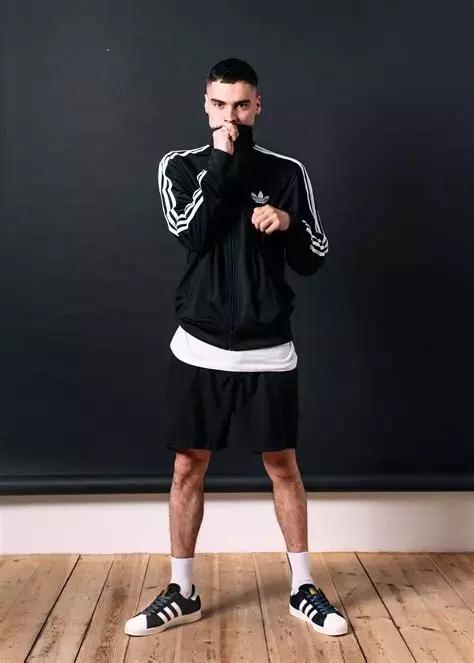 2022阿迪三叶草初中生潮款穿搭,adidas三叶草穿搭