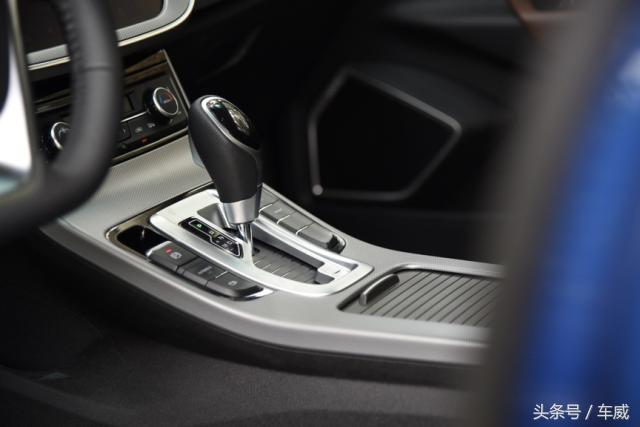 吉利帝豪gs有什么配置,吉利帝豪GS性能怎样