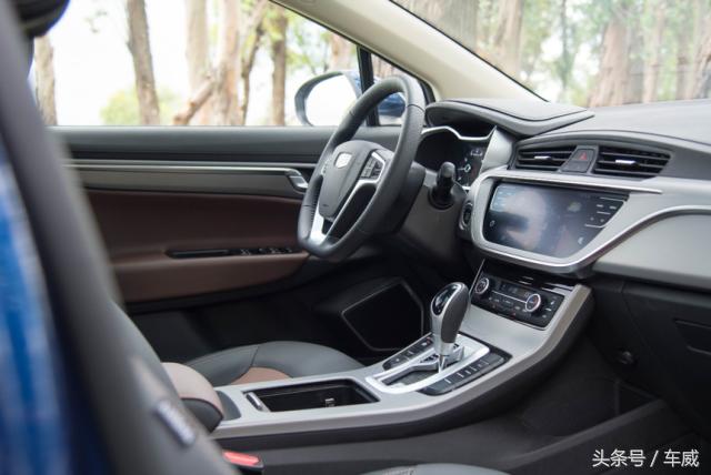 吉利帝豪gs有什么配置,吉利帝豪GS性能怎样