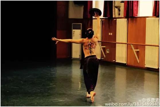 杨超越全村的希望名场面,杨超越全村希望视频