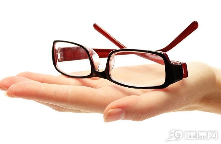 左眼皮跳财右眼跳灾,眼皮跳真的是左眼跳财右眼跳灾