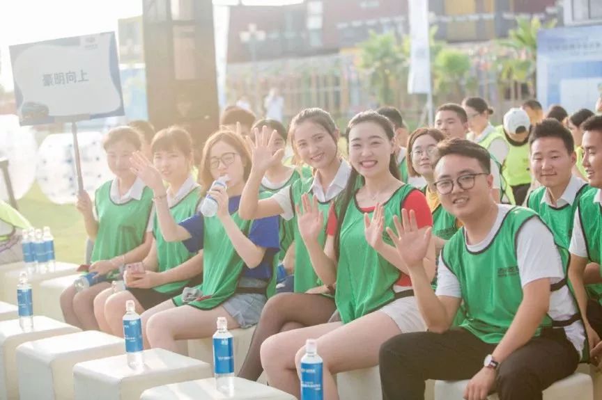 吉利新远景带你解读,全新一代吉利新远景