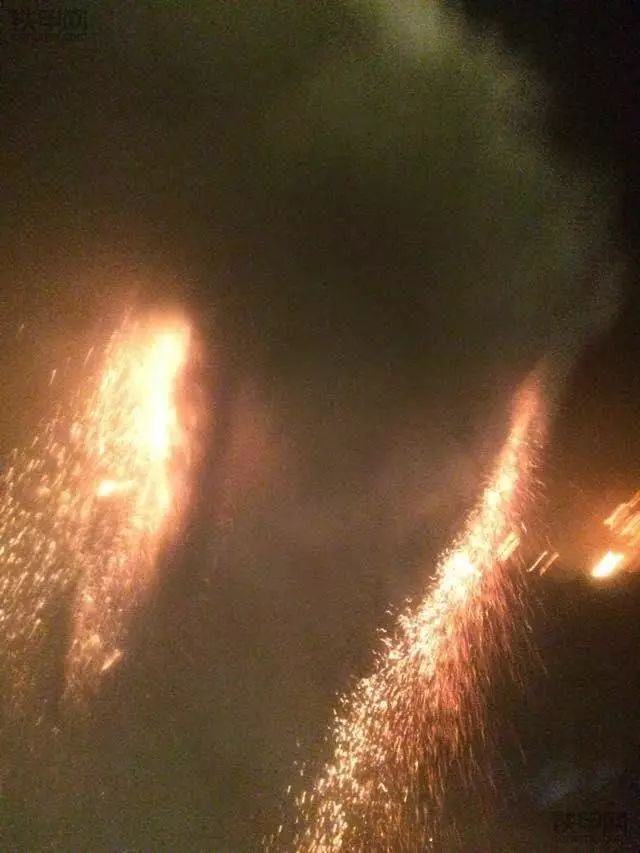 真“机”不怕火炼，李波驾驶沃尔沃挖机与死神擦肩而过