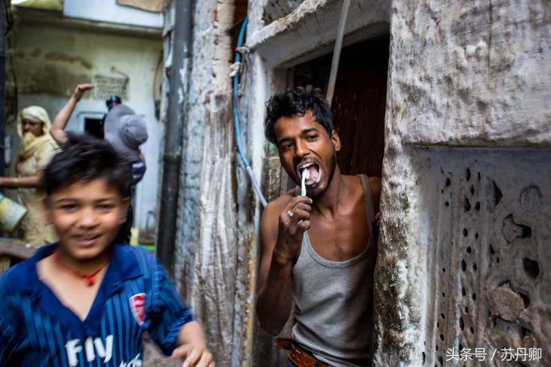 印度人脏到什么程度,为什么印度人看起来那么脏