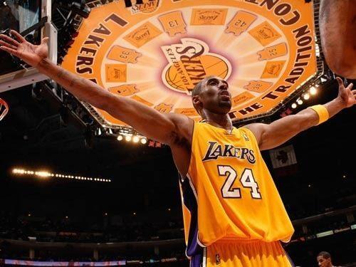 校园｜职业和业余的区别究竟有多恐怖？看看荣誉背后的这遍体鳞伤