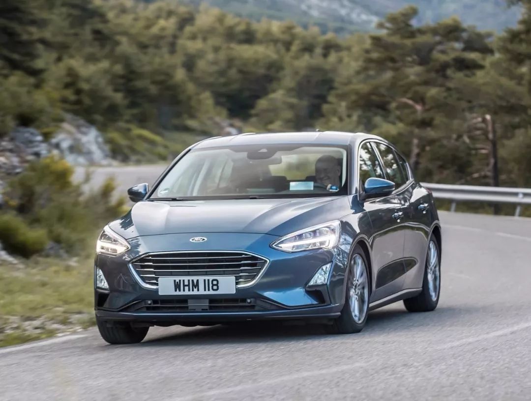 长安福特福克斯1.5l试驾视频,福特福克斯stline三厢试驾