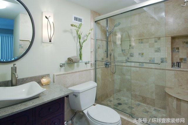 卫生间窗户怎么处理防隐私还通风,卫生间没有窗户怎么化解