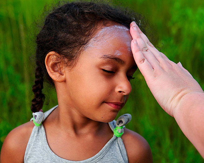 不涂防晒霜怎么防晒,涂防晒霜的正确方法
