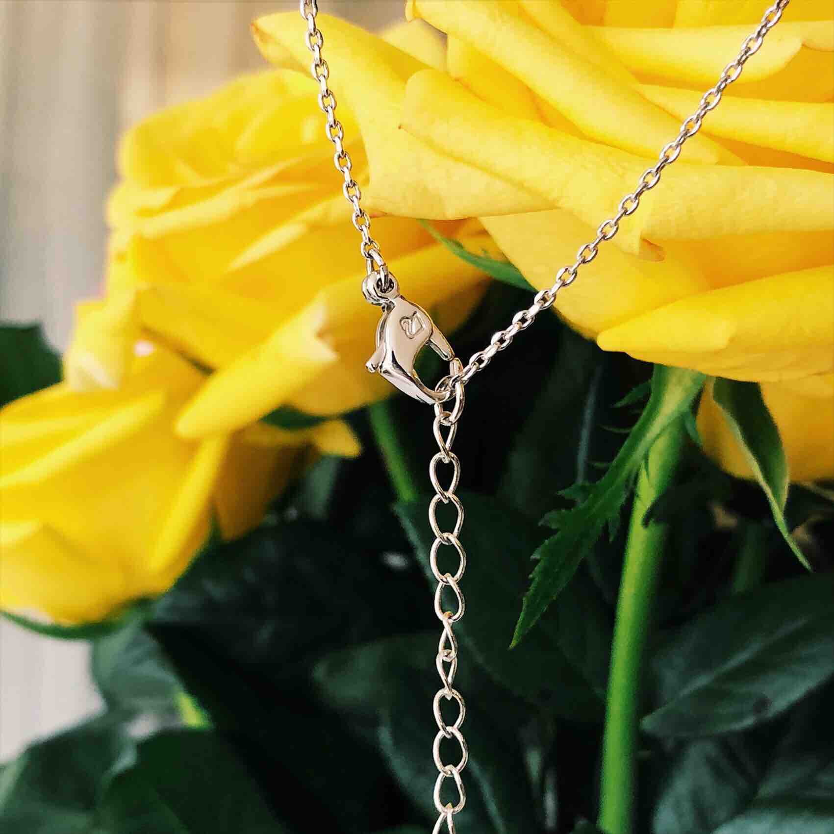 施华洛红天鹅项链,施华洛时尚白天鹅项链