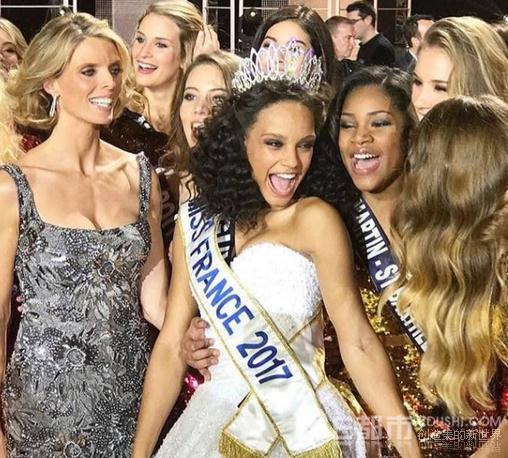 姆巴佩绯闻女友照片,姆巴佩绯闻女友英国歌手