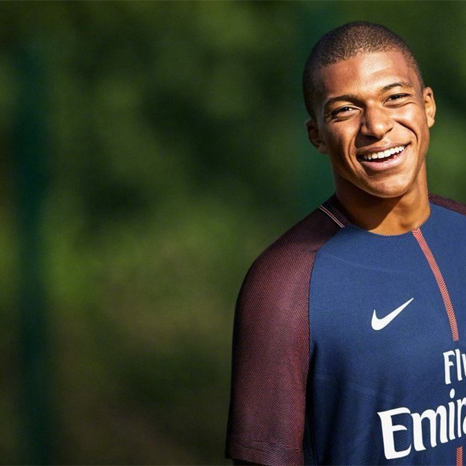 姆巴佩足球成长史,姆巴佩世界第一球星