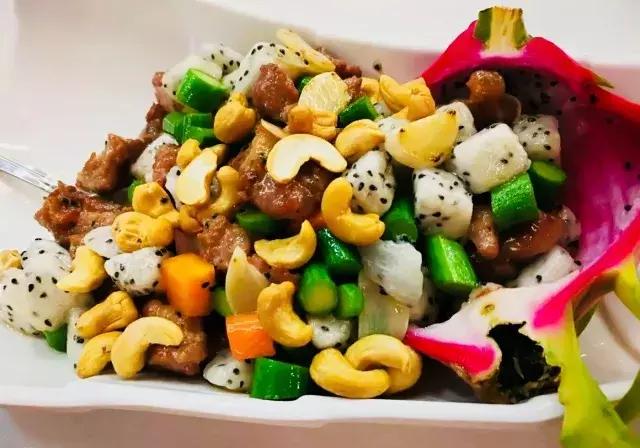 吃TVB长大的孩子,念念不忘的“港式”风味!加精收藏这四家店!