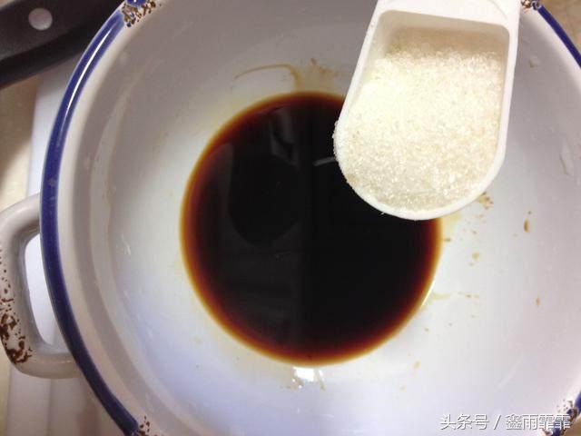 烧烤摊的酱汁怎么配,烧烤摊烤饼酱料