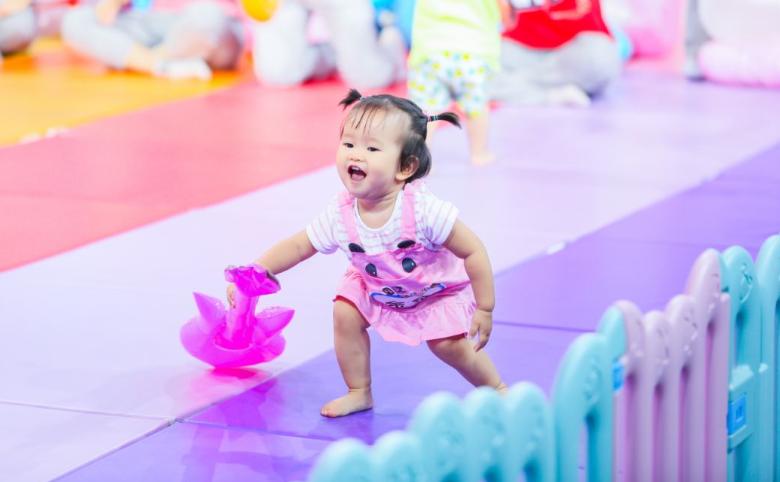 我是美吉姆宝宝，我在央视《七巧板》！