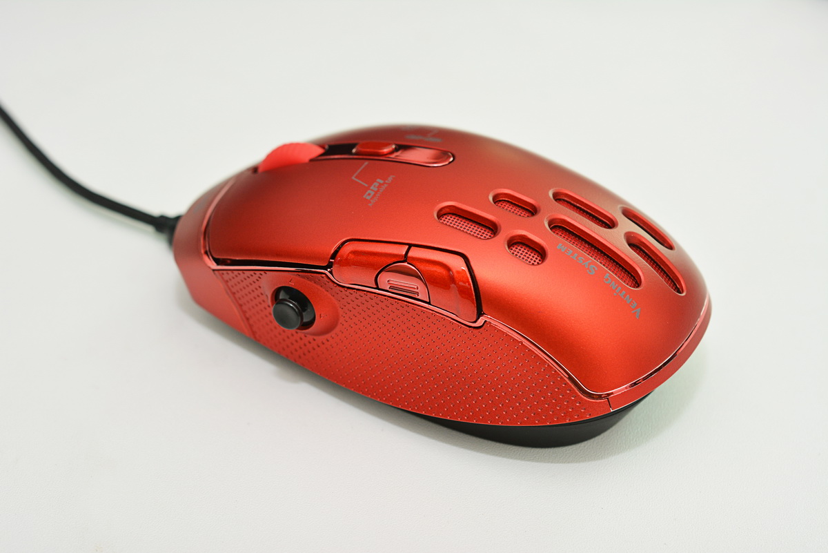 国产大玩个性，分分钟玩懂赛德斯飞鱼游戏鼠标