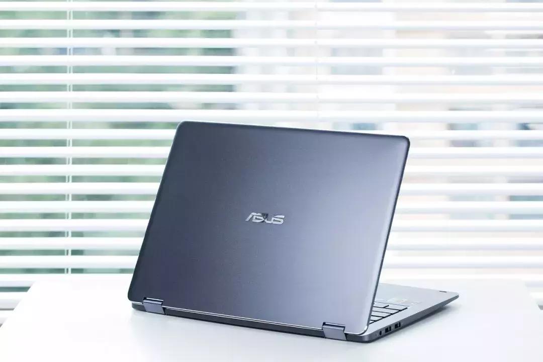 把手机处理器塞进笔记本，轻薄后空翻高通畅370骁龙本来了