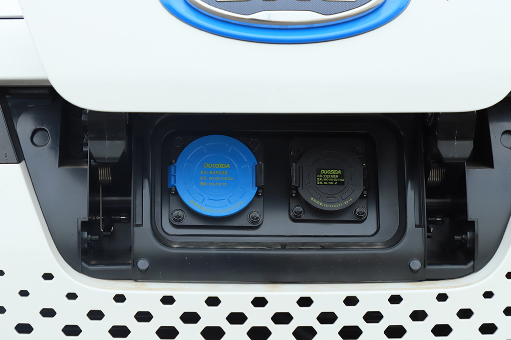 江淮iev6e青春版2019试驾,江淮iev6e运动版续航300公里评测