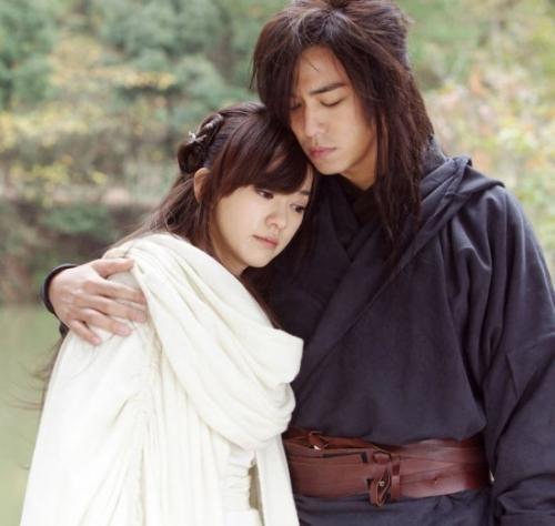 陈意涵否认怀孕,与许富翔同居,网友调侃前男友可以组篮球队