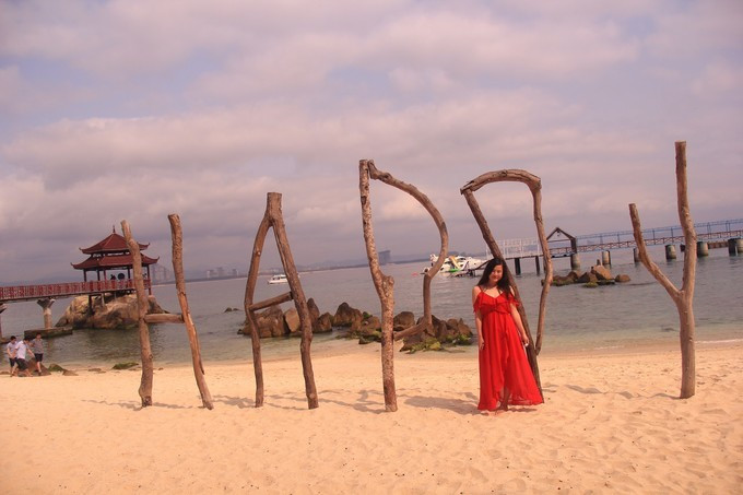 恋上这片海，一个人绚丽多彩的三亚自由行