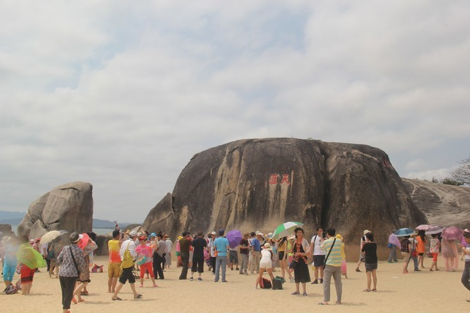 恋上这片海，一个人绚丽多彩的三亚自由行