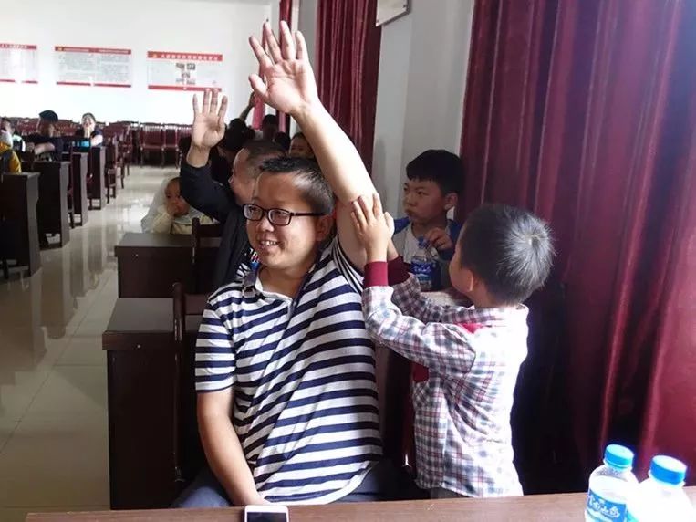 亲子阅读促进家校共育,亲子阅读洛龙区