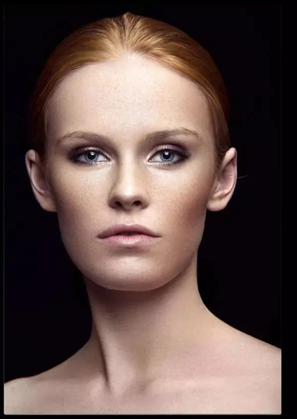 人像光影磨皮让皮肤干净细腻,中性灰质感磨皮人像精修必备技能