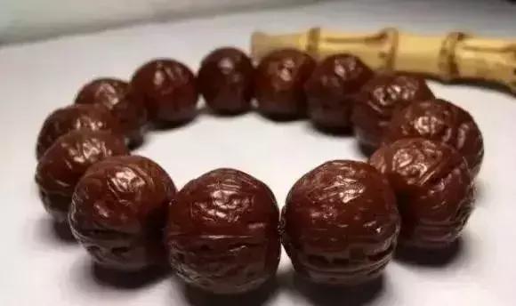 当文玩崛起的时候,文玩核桃下一个崩盘品种