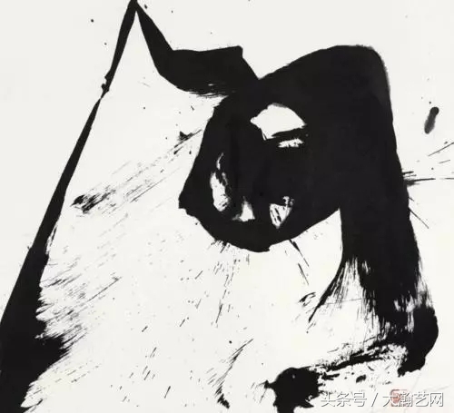 针管“射墨”火了!是书法还是行为艺术?