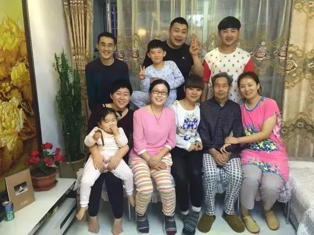 95后大专生逆袭,95后电商打工人