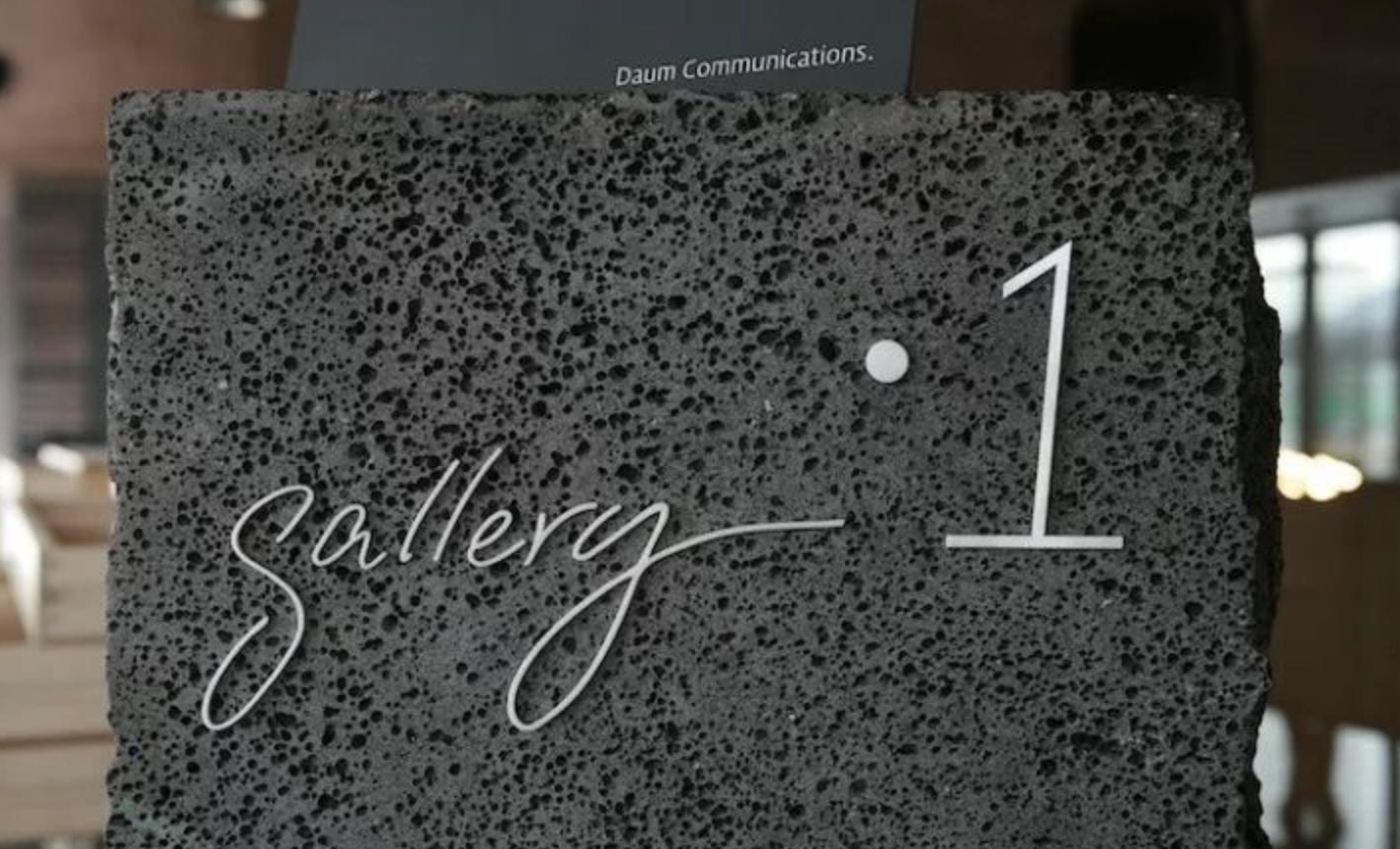 创意指示牌图片大全,请上二楼指示牌创意