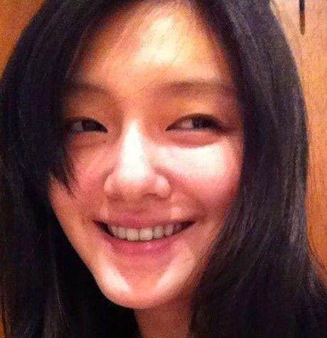 大小s两姐妹照片,大小s的两个姐姐