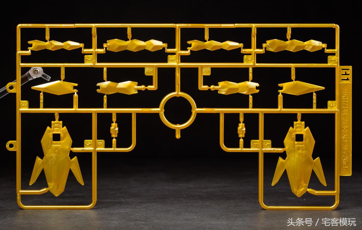 hguc213独角兽3号机,万代hg78高达