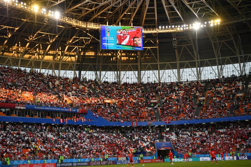 噢/噢噢噢——噢/噢/噢噢噢——噢……这首歌已超越《我们是冠军》