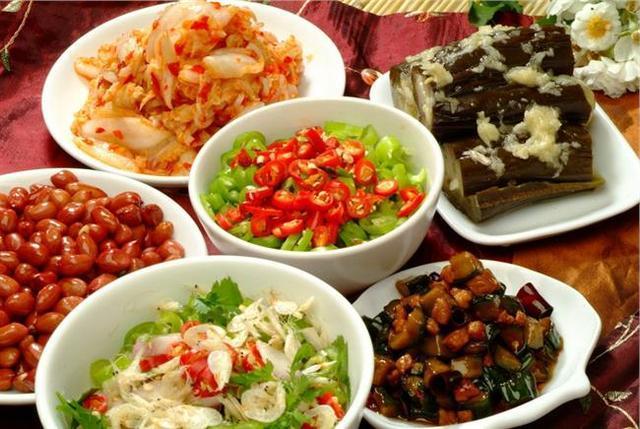 因为孕期一直抽烟生下的胎儿图片,孕妇吸烟生的孩子