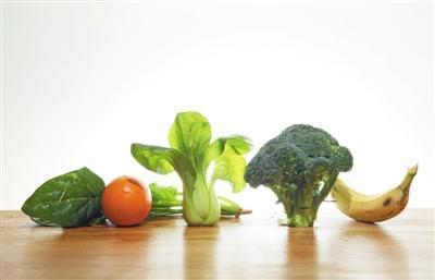 因为孕期一直抽烟生下的胎儿图片,孕妇吸烟生的孩子