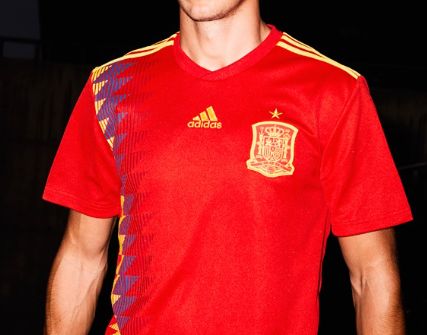 22年世界杯各国球衣,世界杯球衣颜色对照表