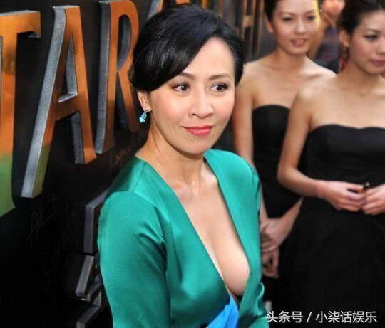 成龙曝光娱乐圈的内幕采访,成龙要爆料的娱乐圈之谜