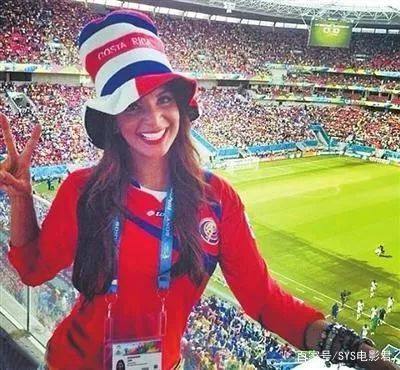 世界杯网红主播,世界杯看台上的女球迷一夜爆红