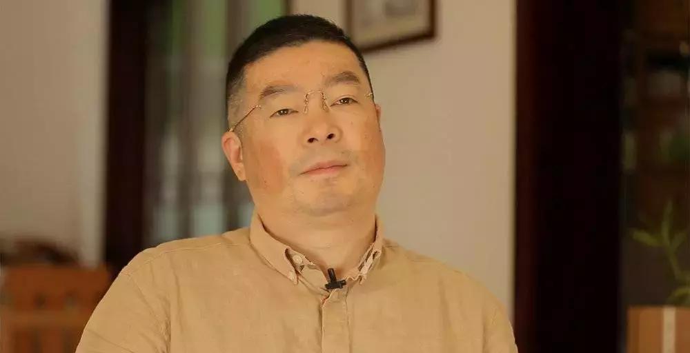 浠庨粦蹇冭嵂璐╁埌鏁戜笘鑽鐢靛奖,浠庡崠鑽埌鍗栨晳鍛借嵂