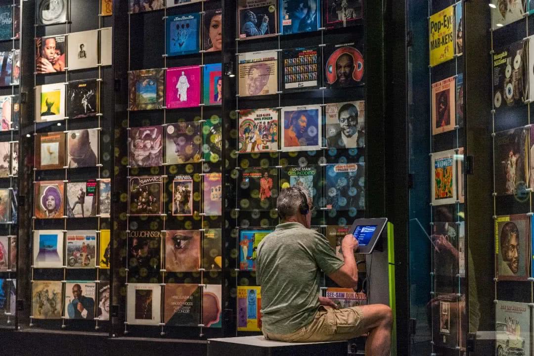 美国蓝调音乐：嬉皮老文青的黄金年代