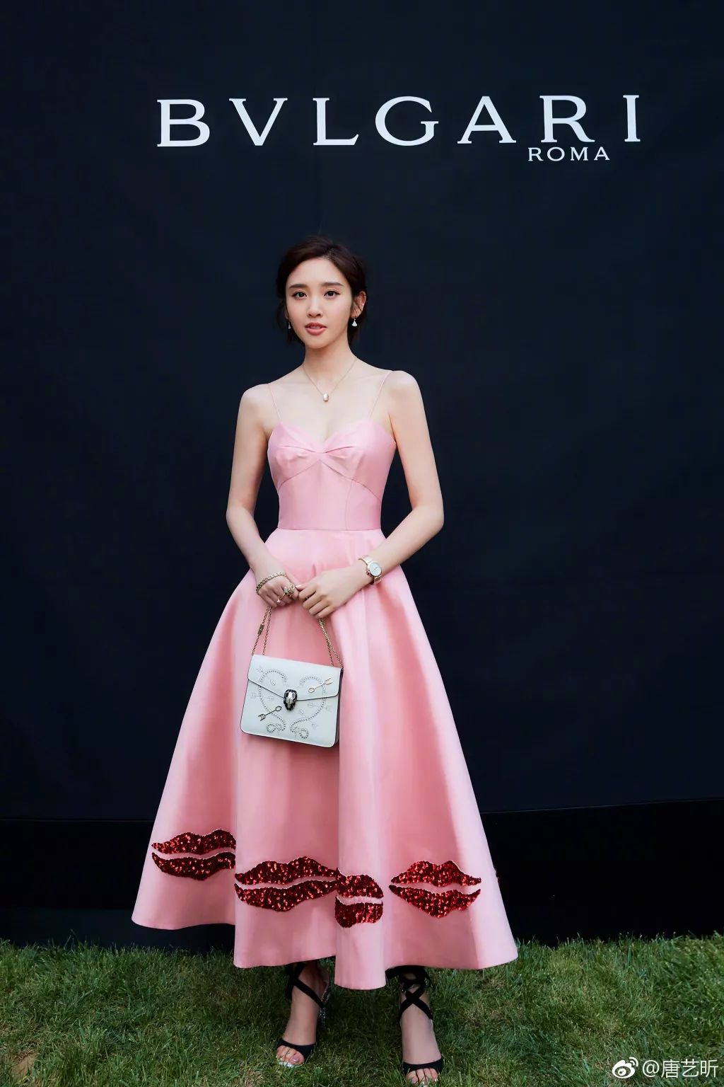 链条包百搭推荐,链条包适合什么穿搭