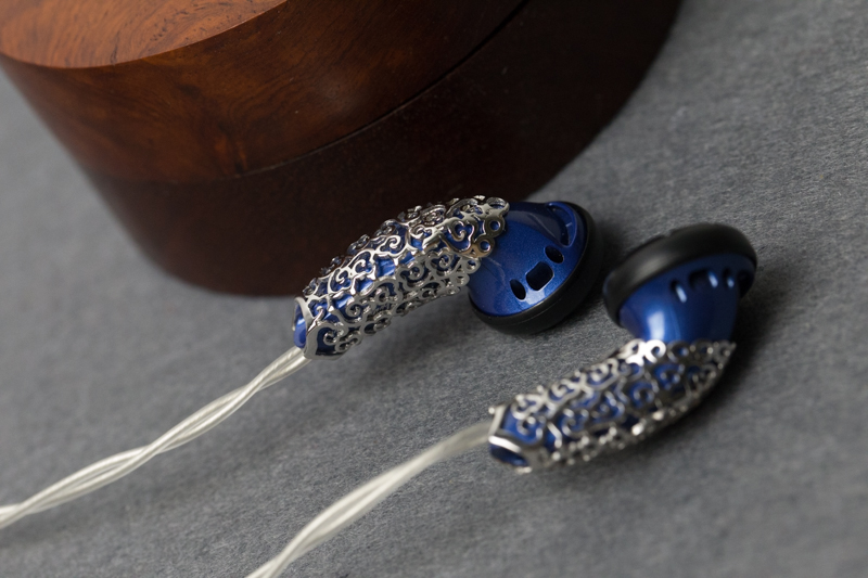 这可能是史上颜值最高的平头塞,全身贵金属,只要1699元!