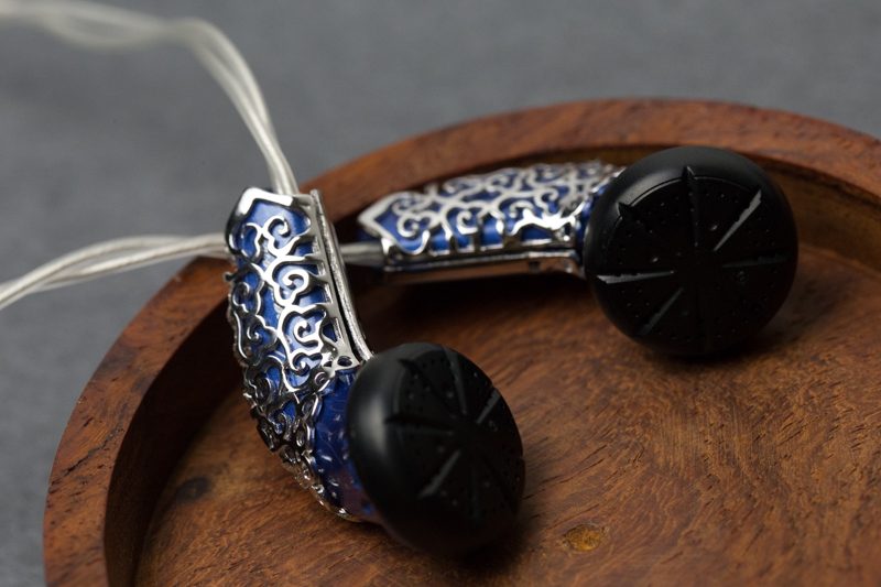 这可能是史上颜值最高的平头塞,全身贵金属,只要1699元!