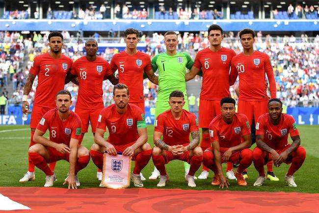 英格兰赢球梅姨,英格兰英国足球队