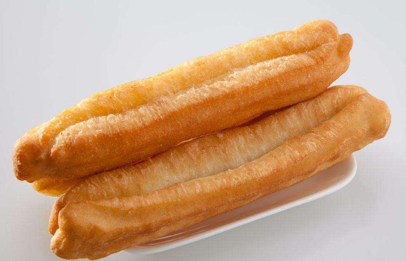 五星级大厨教你做油条配方,五星级大厨油条的制作方法